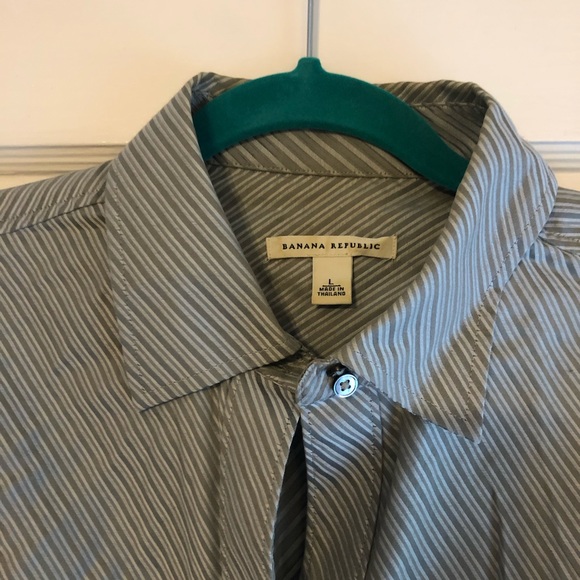 Banana Republic collared button up shirt - Picture 2 of 3